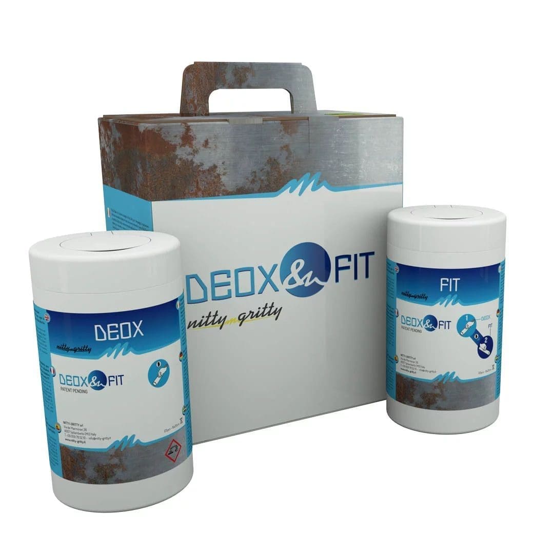 Nitty Gritty Deox & Fit om oppervlakkige vervuiling / oxidatie van RVS te reinigen.